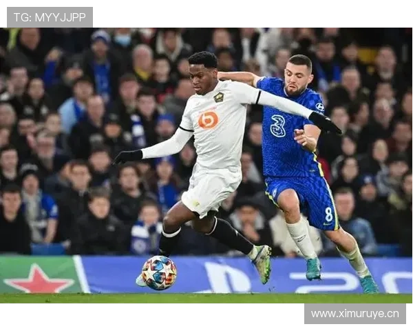 乔纳森·戴维对阵顶级后卫的空间寻找策略解析 乔纳森·戴维对阵顶级后卫的空间寻找策略解析